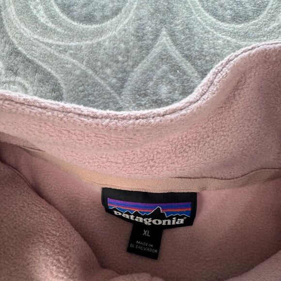 Womens Patagonia Quarter Zip - Picture 3 of 3